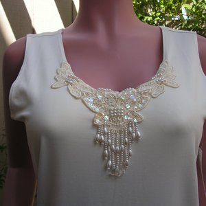 NWT Chico's size 2 ecru sleeveless tank w/hand sewn applique, size Large/12